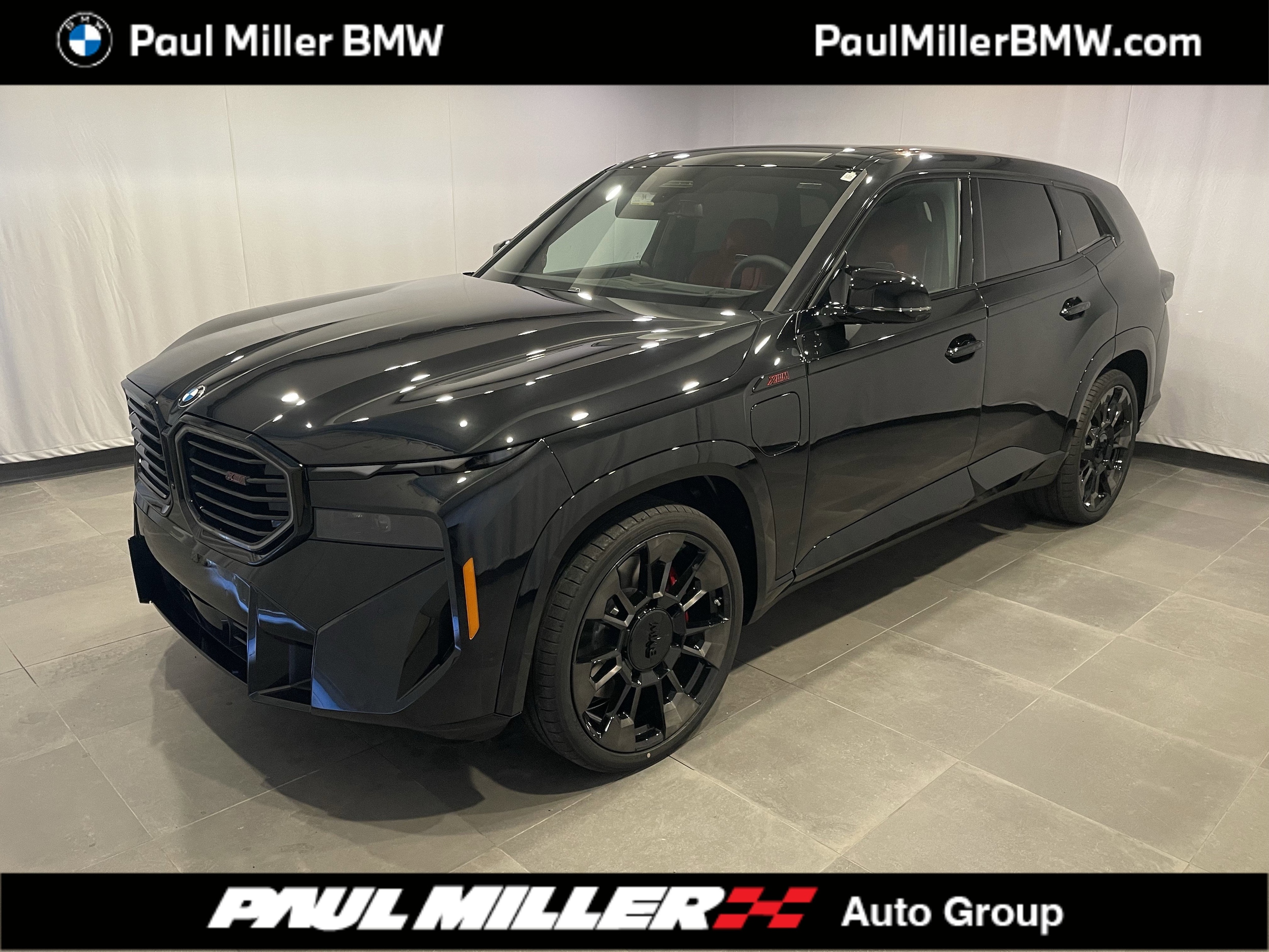 2026 BMW XM Base's photo