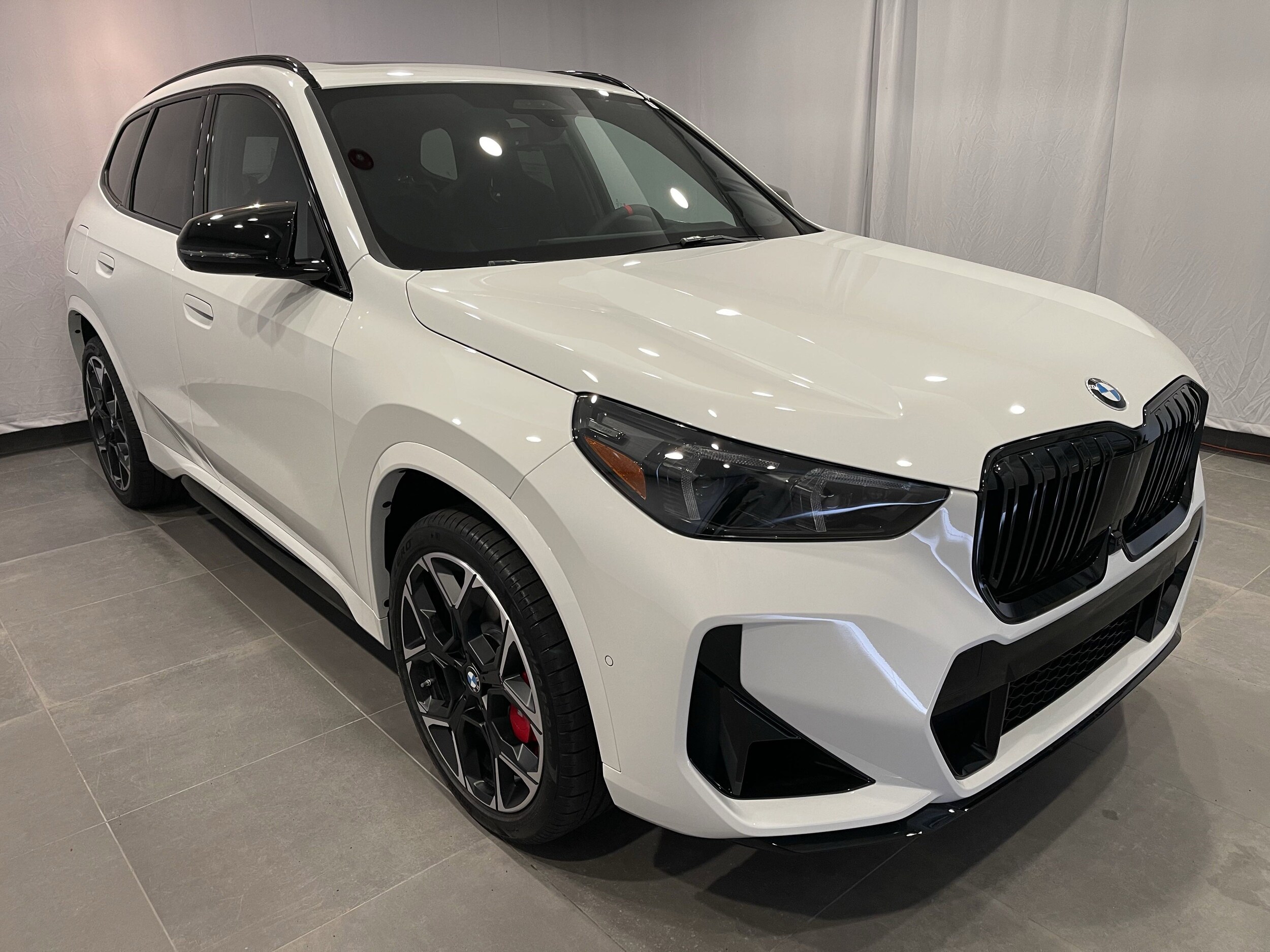 2025 Bmw X1 M35i photo 3