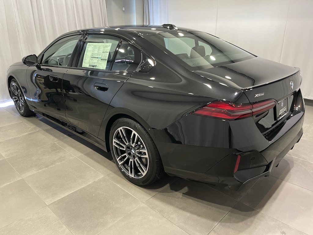 New 2027 BMW 540i xDrive Sedan