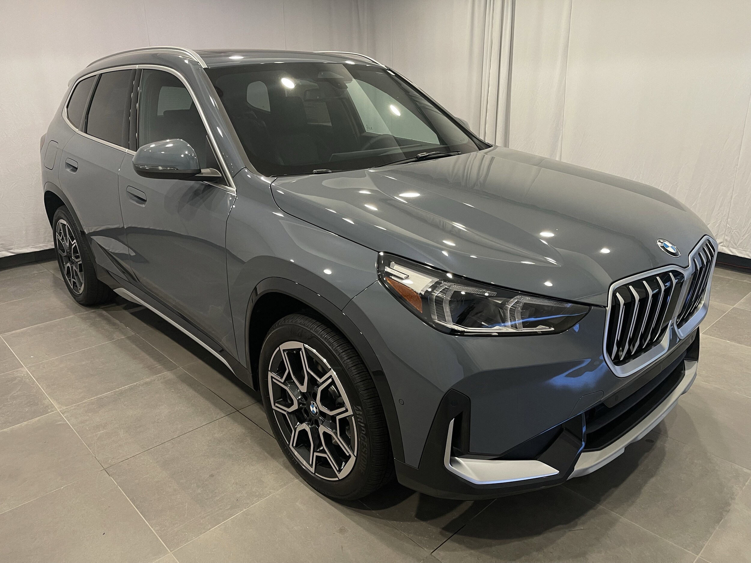 2026 Bmw X1 XDrive28i photo 3