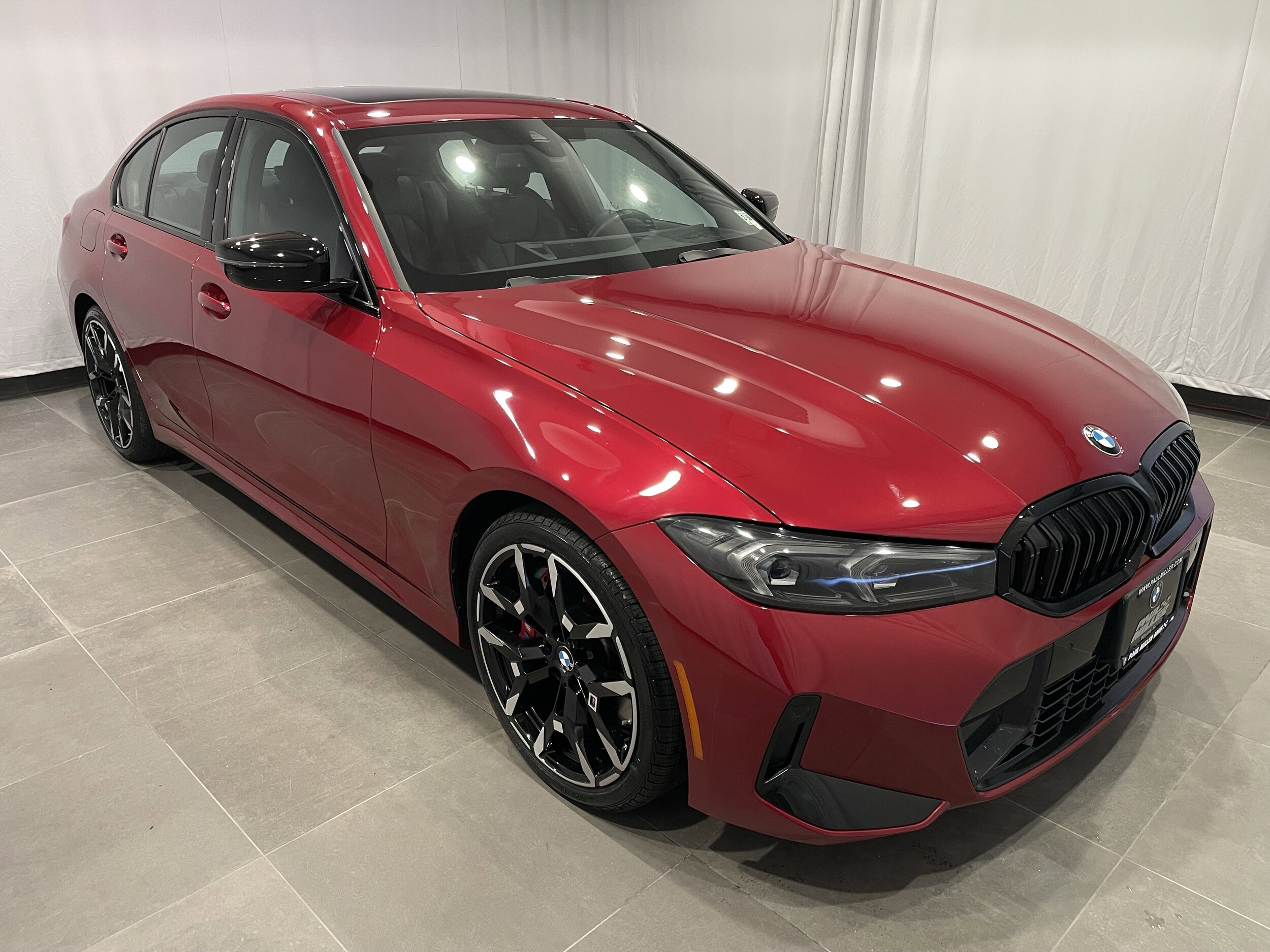 2025 Bmw 330i xDrive Sedan photo 3