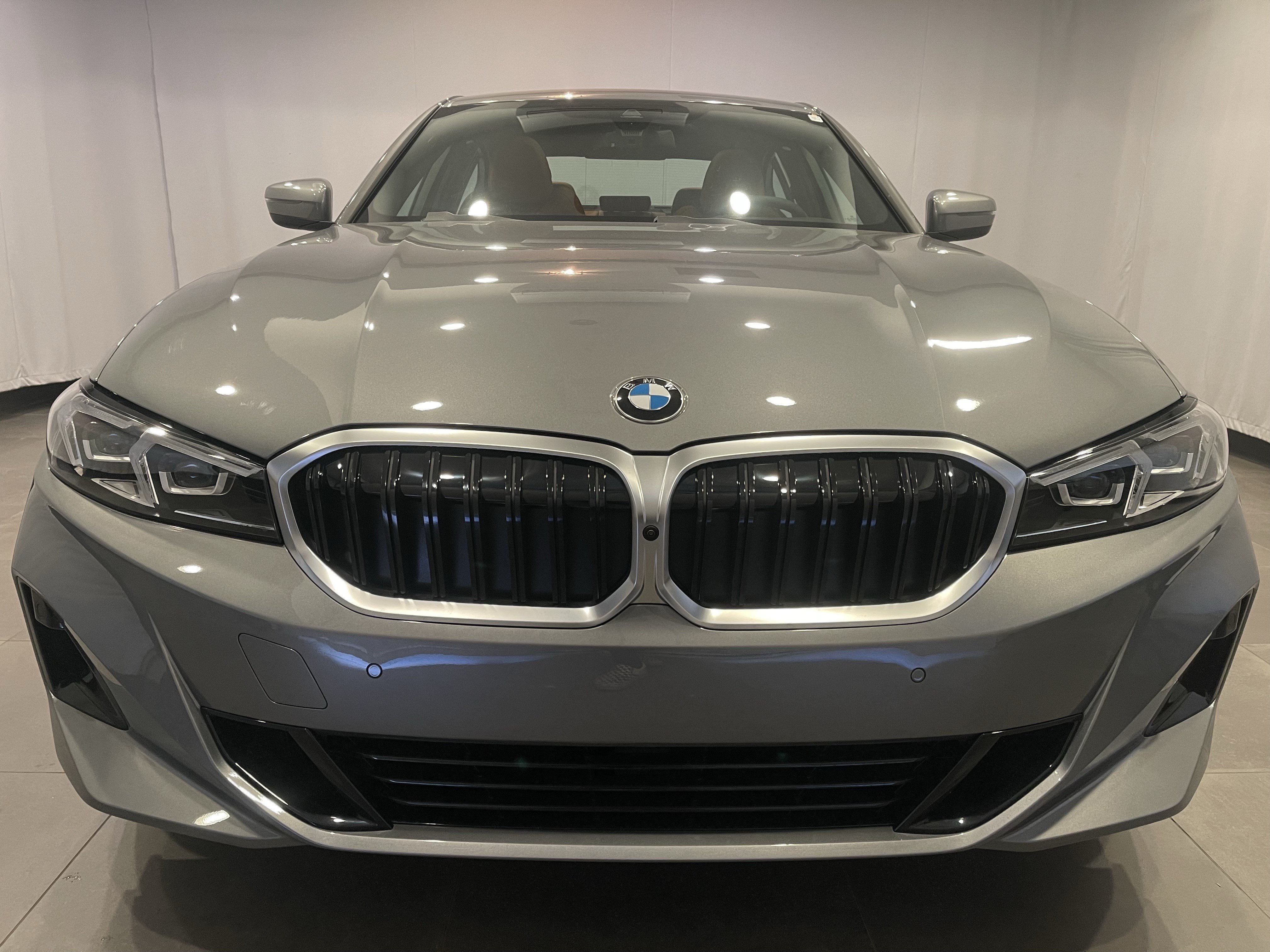 New 2026 BMW 330i xDrive Sedan