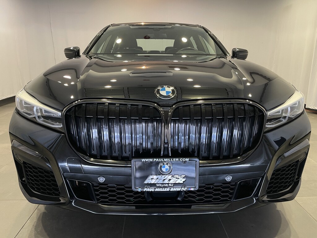 Certified 2022 BMW 750i xDrive Sedan