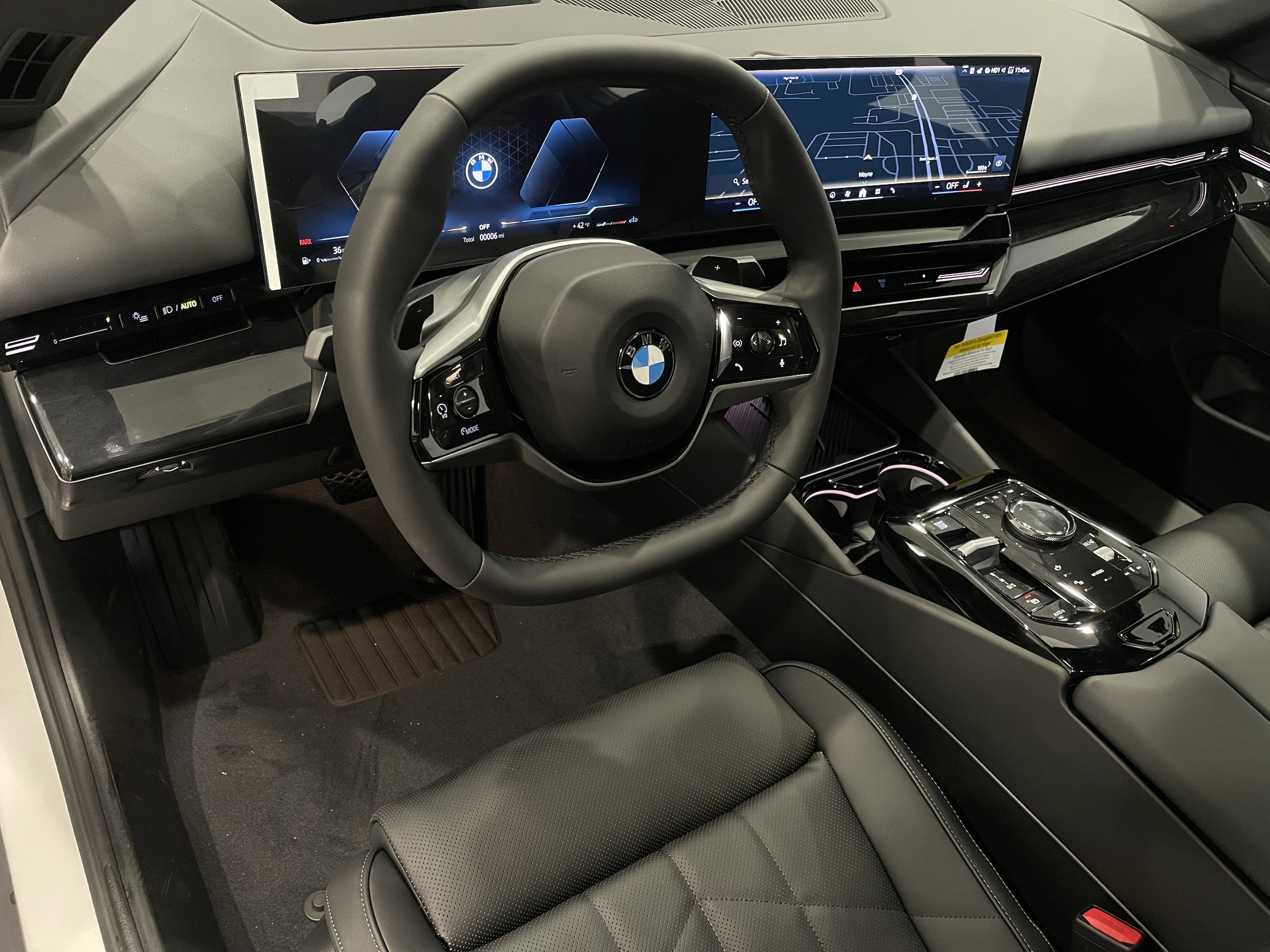 2026 BMW 5 Series 530i - Photo 7