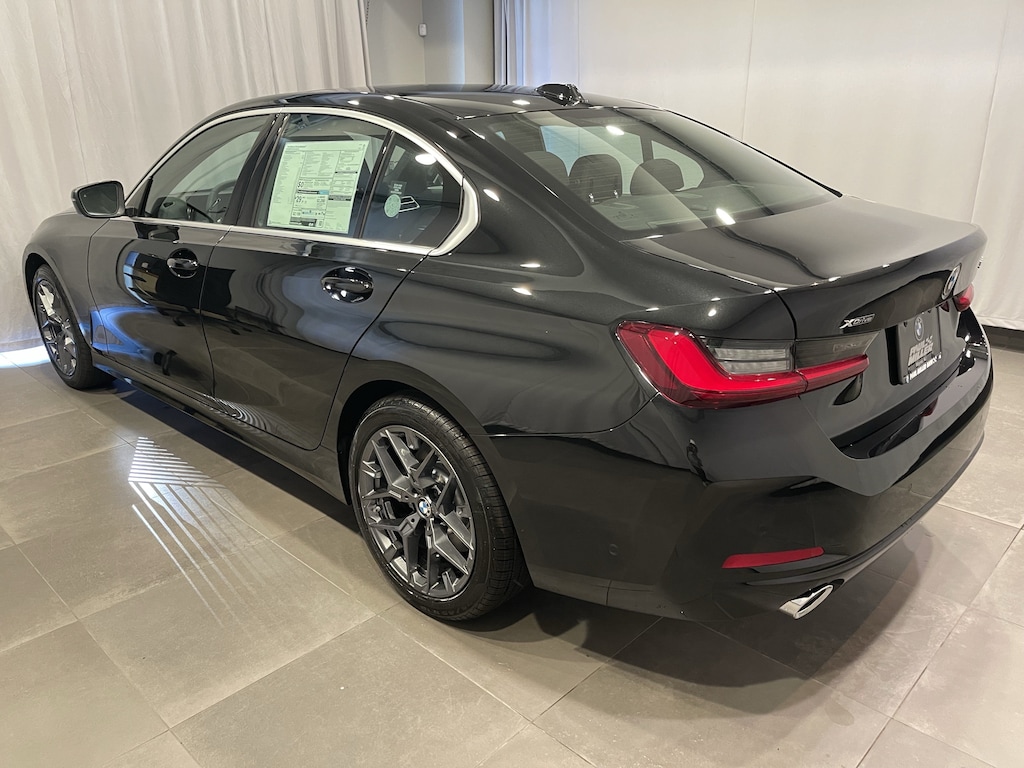 New 2026 BMW 330i xDrive Sedan