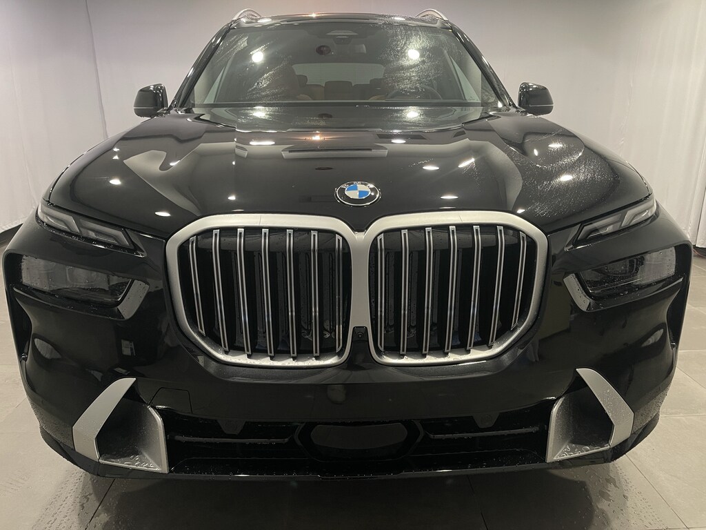 New 2027 BMW X7 xDrive40i SUV