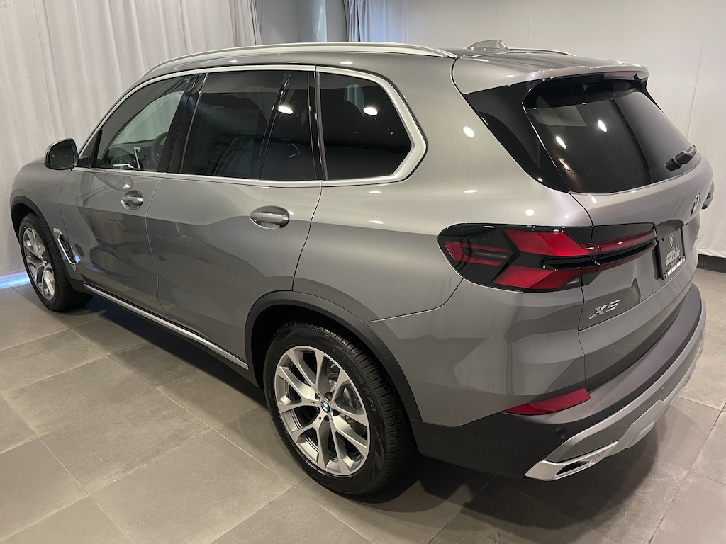 New 2026 BMW X5 xDrive40i SUV