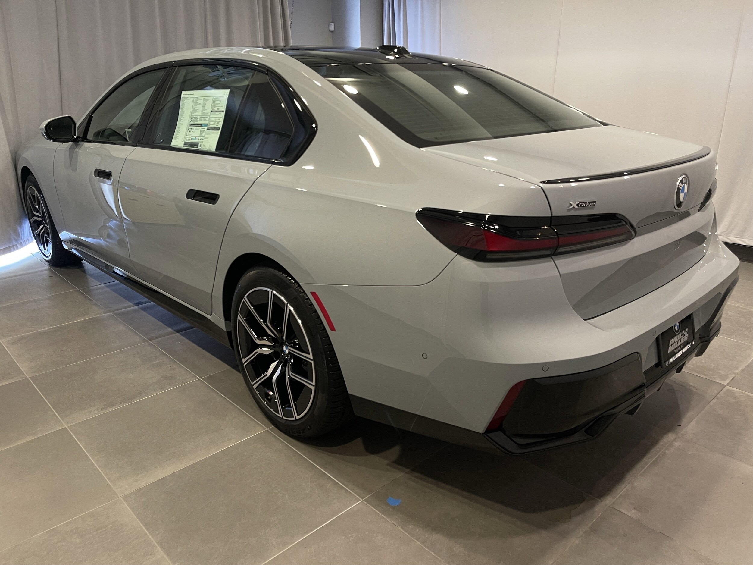 2026 Bmw 740i xDrive Sedan photo 4