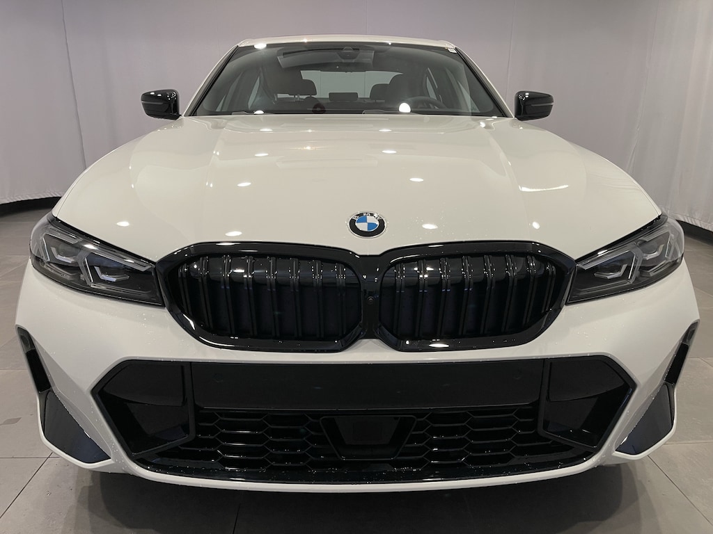 New 2026 BMW 330i xDrive Sedan
