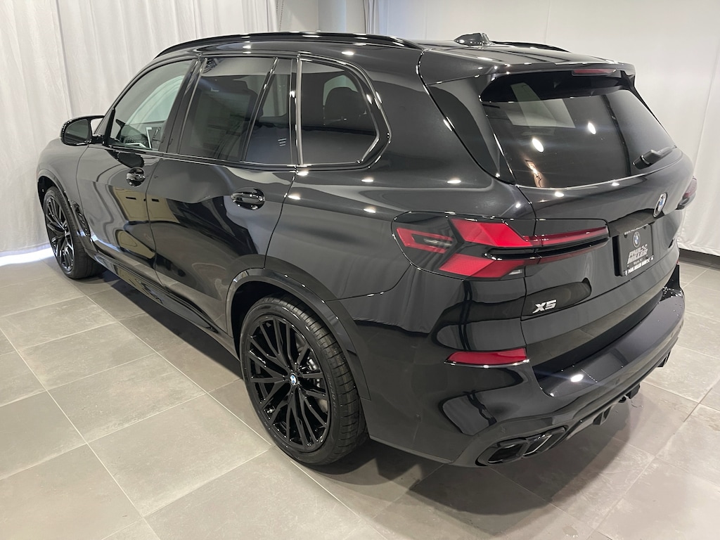 New 2026 BMW X5 M60i SUV