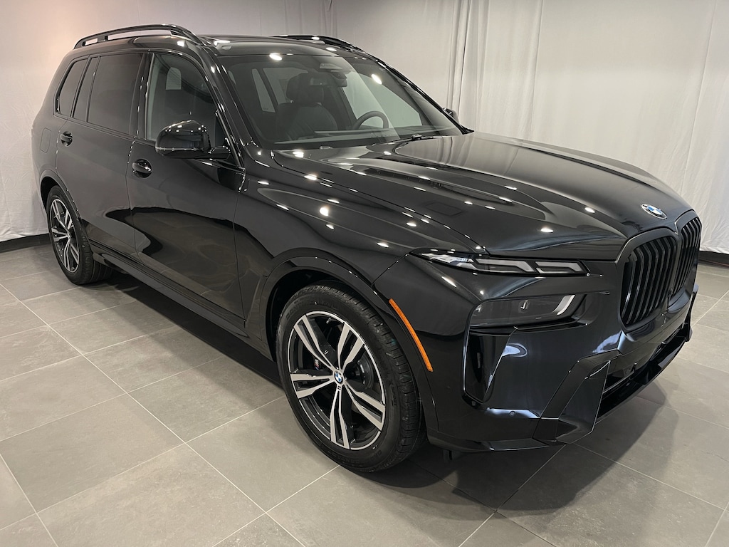 New 2026 BMW X7 xDrive40i SUV