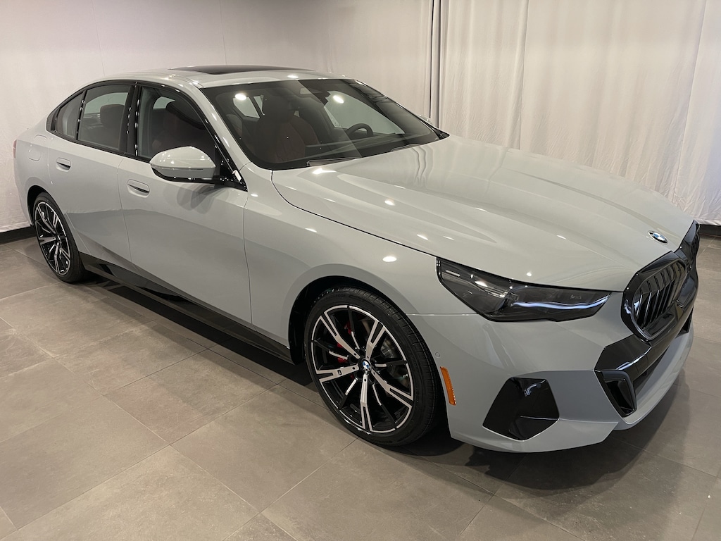 New 2027 BMW 530i xDrive Sedan