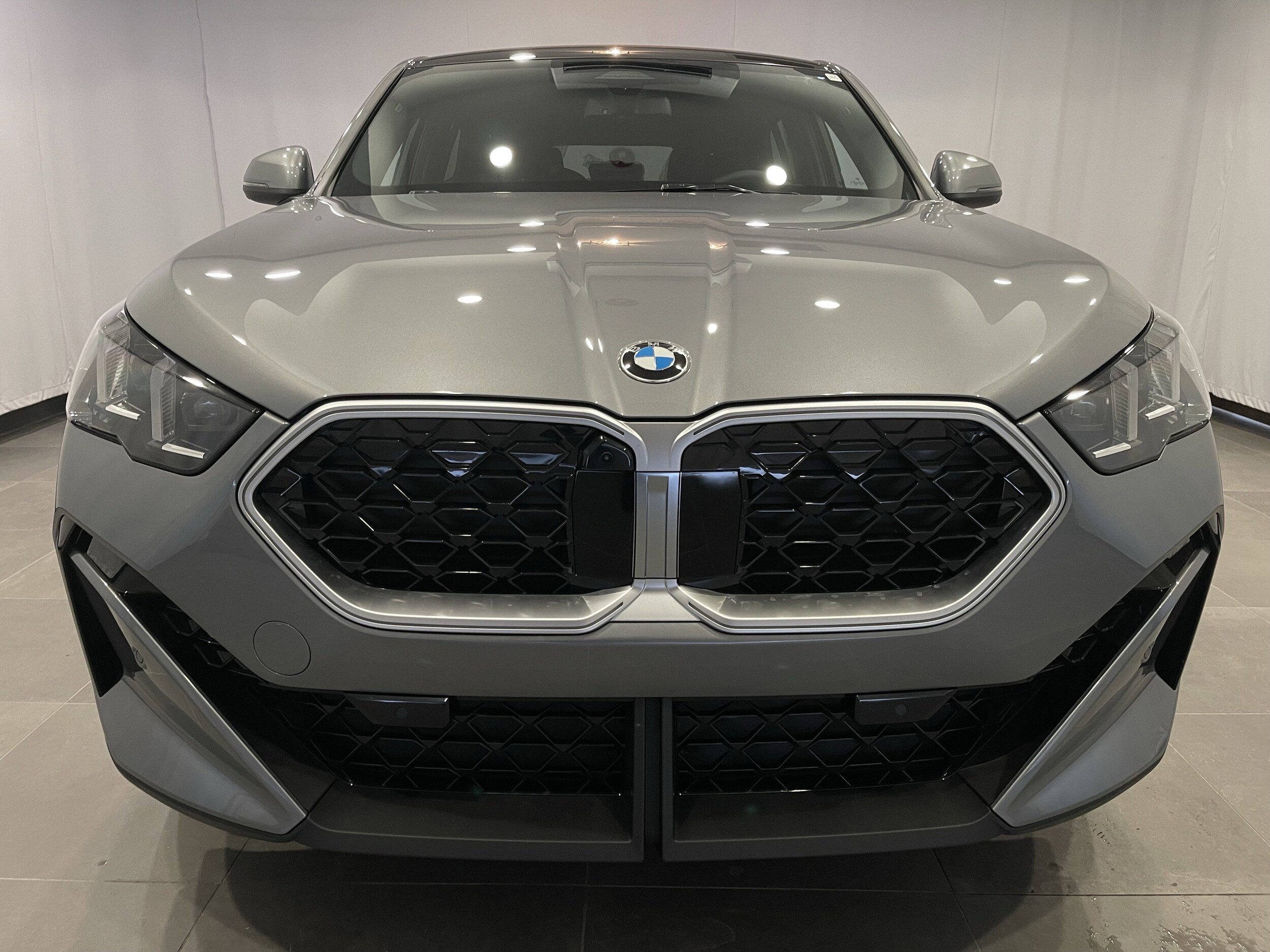 2026 Bmw X2 xDrive28i photo 2