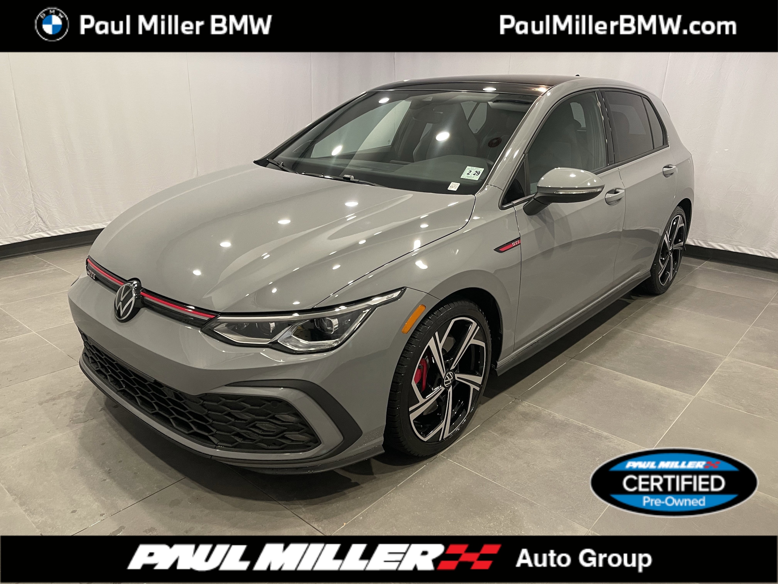 2024 Volkswagen Golf GTI SE's photo