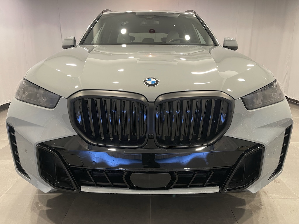 New 2026 BMW X5 xDrive40i SUV