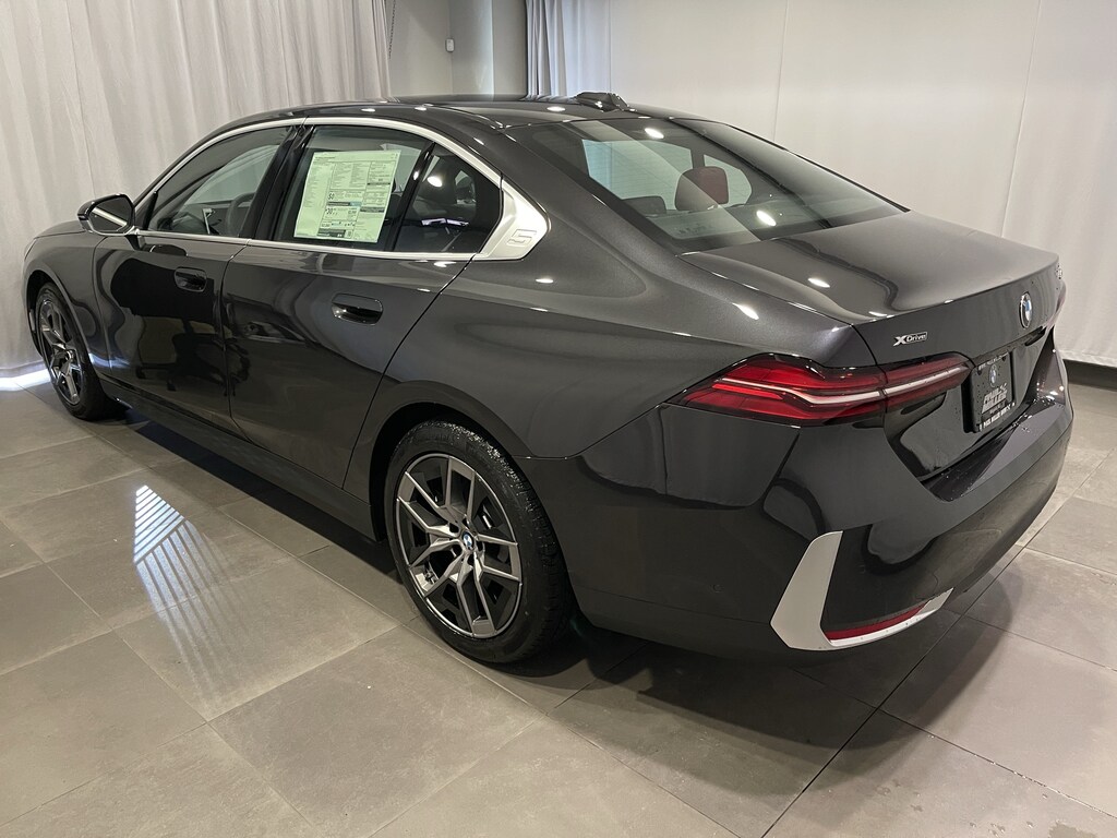 New 2027 BMW 530i xDrive Sedan