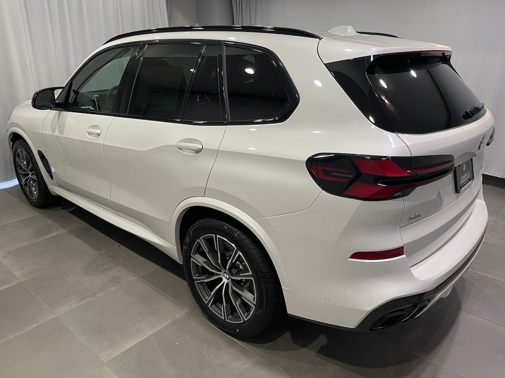 New 2026 BMW X5 M60i SUV