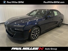 2025 BMW 760i xDrive Sedan