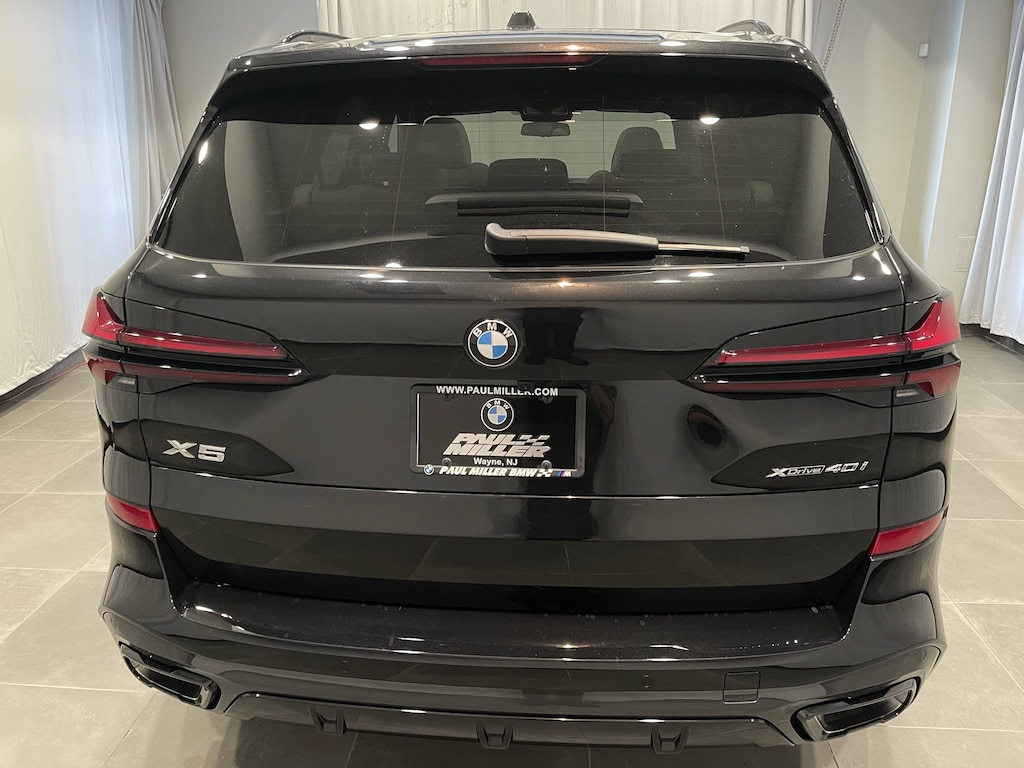 New 2026 BMW X5 xDrive40i SUV