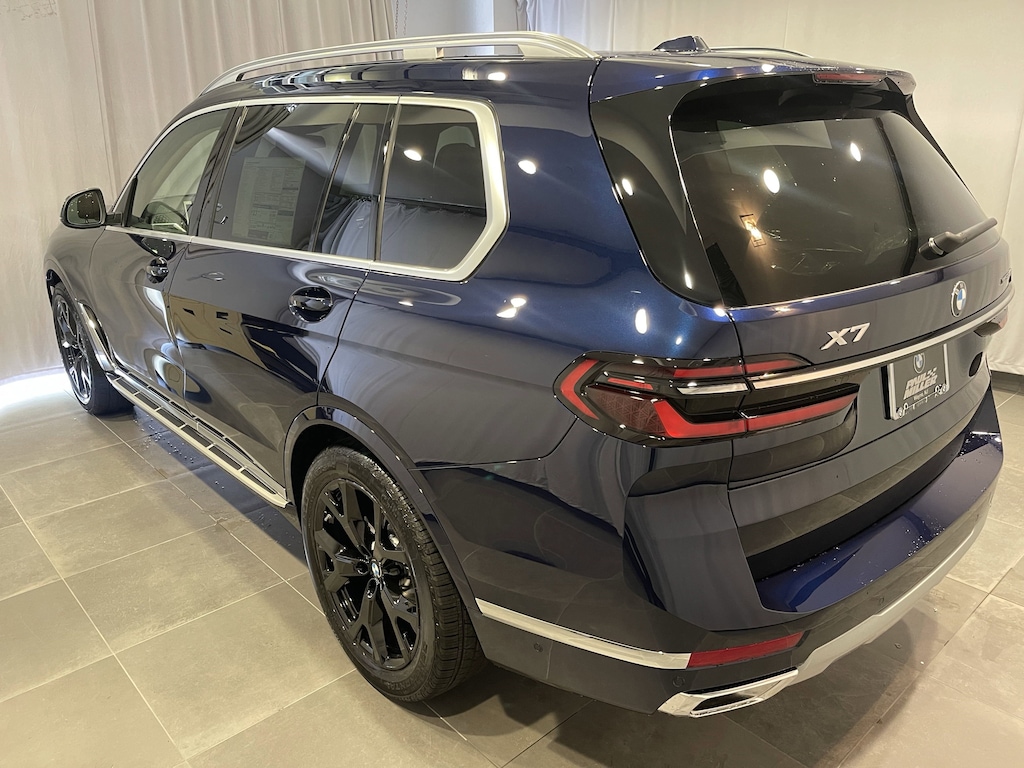 New 2026 BMW X7 xDrive40i SUV
