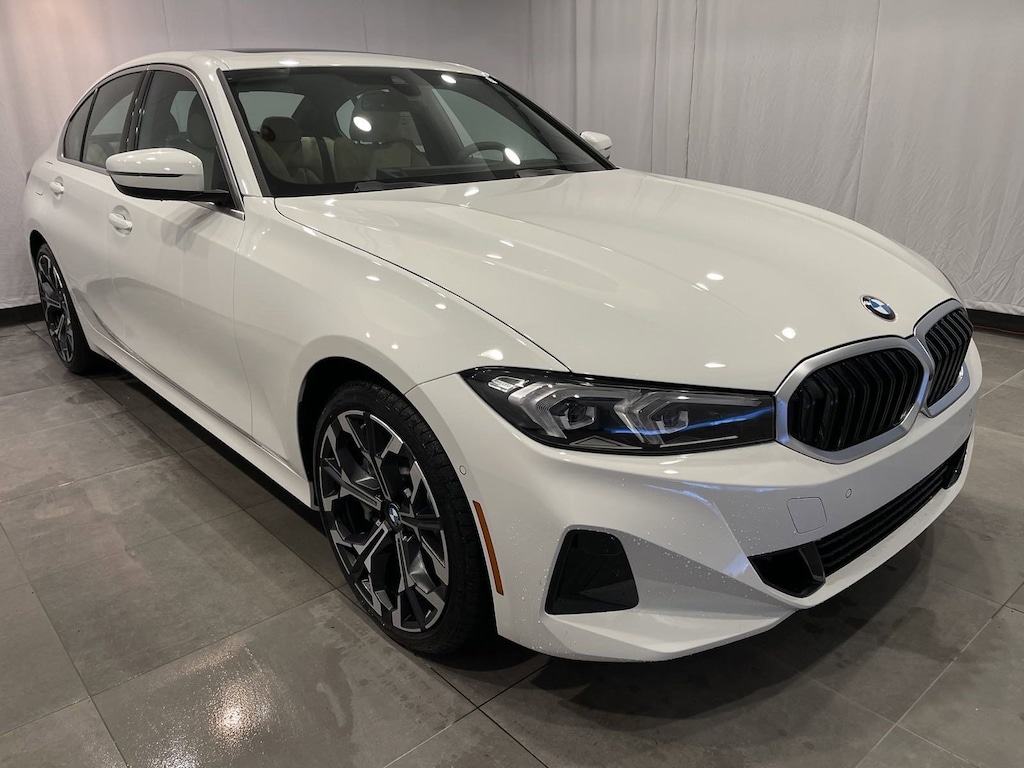 New 2025 BMW 330i xDrive Sedan