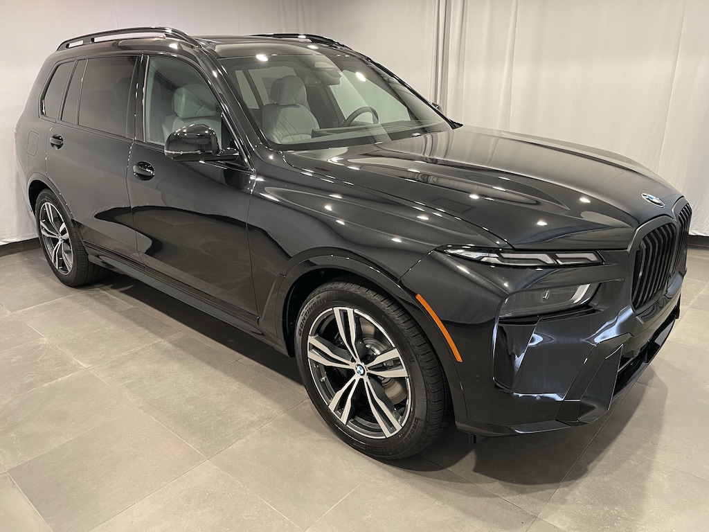 New 2027 BMW X7 xDrive40i SUV