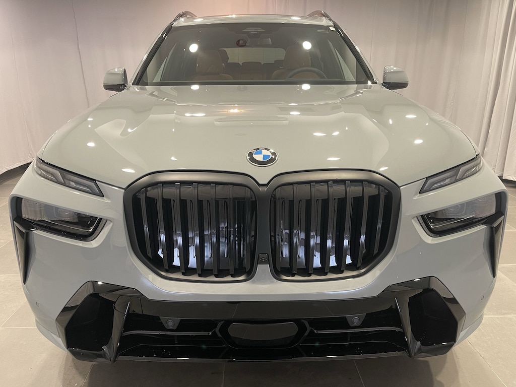 New 2026 BMW X7 xDrive40i SUV