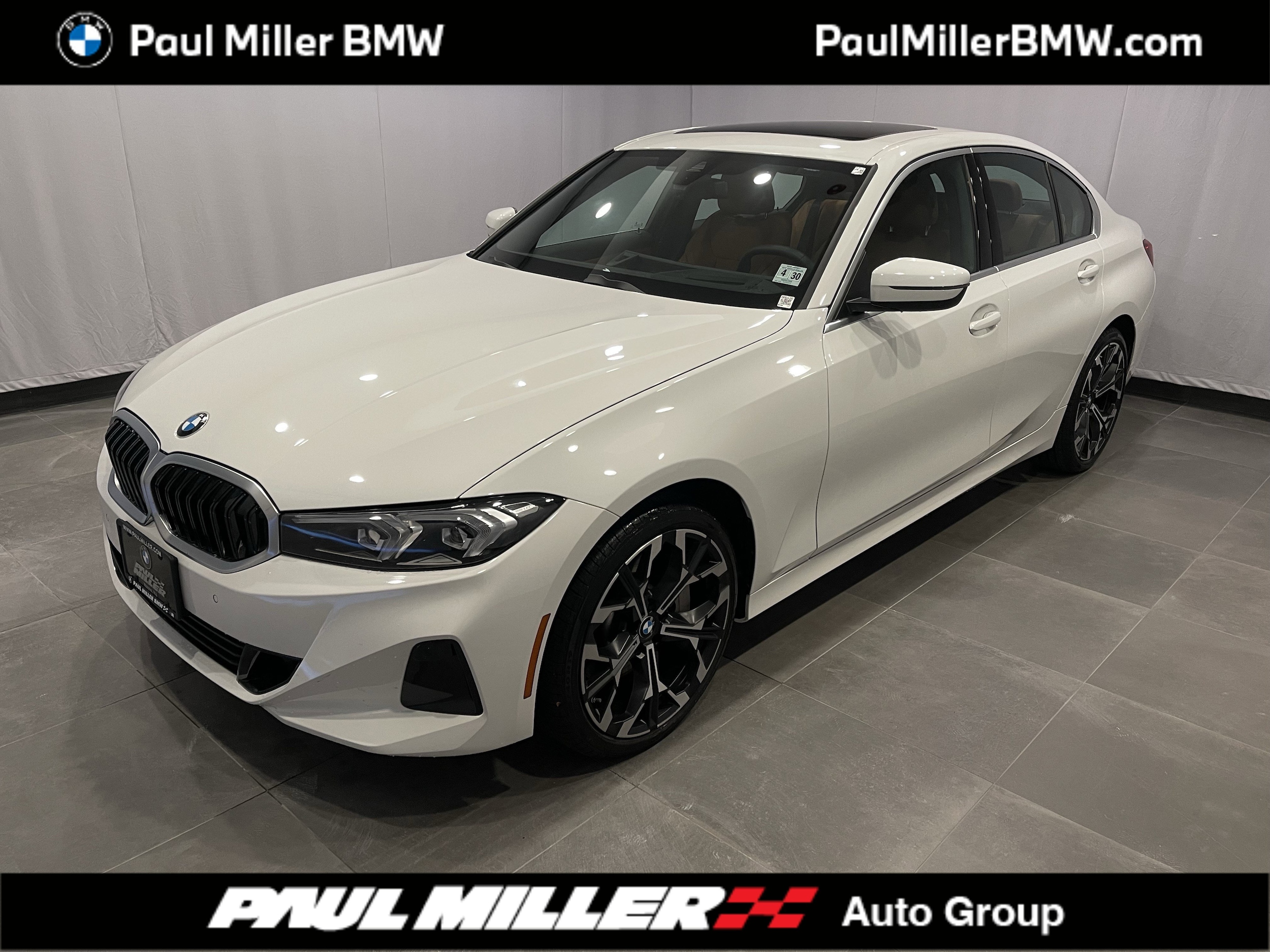 2025 BMW 3 Series 330i's photo