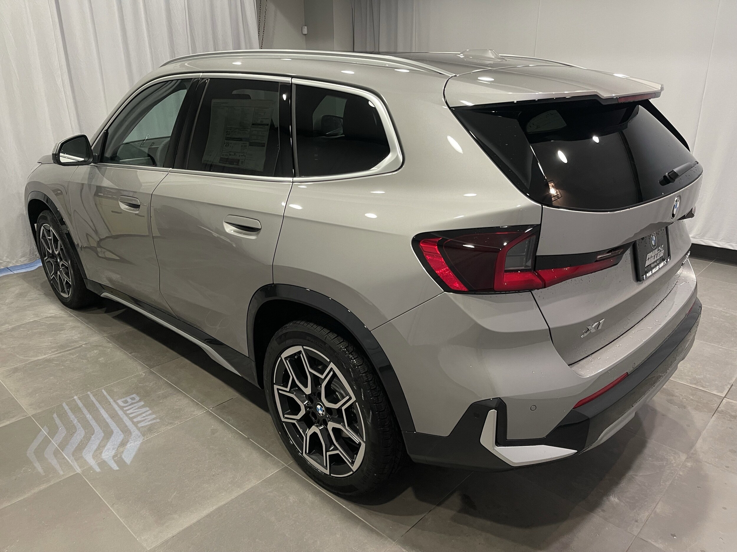 2026 Bmw X1 XDrive28i photo 2
