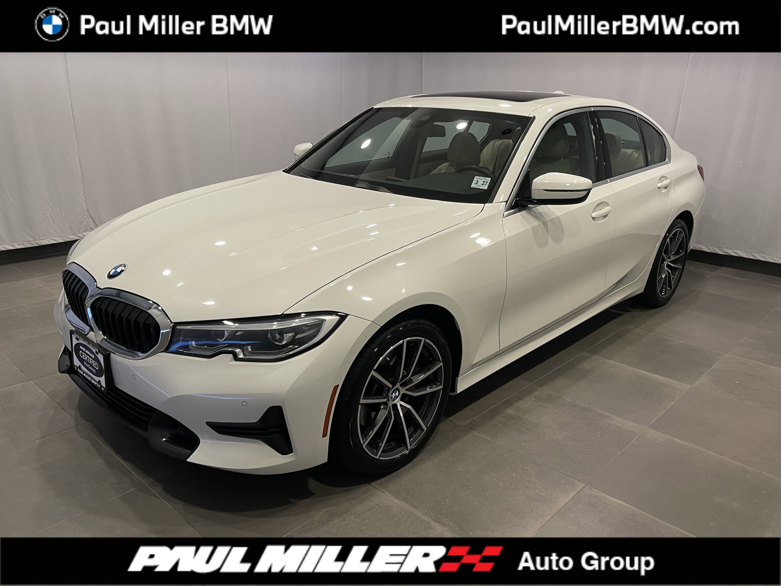 2022 BMW 3 Series 330i xDrive Sedan's photo