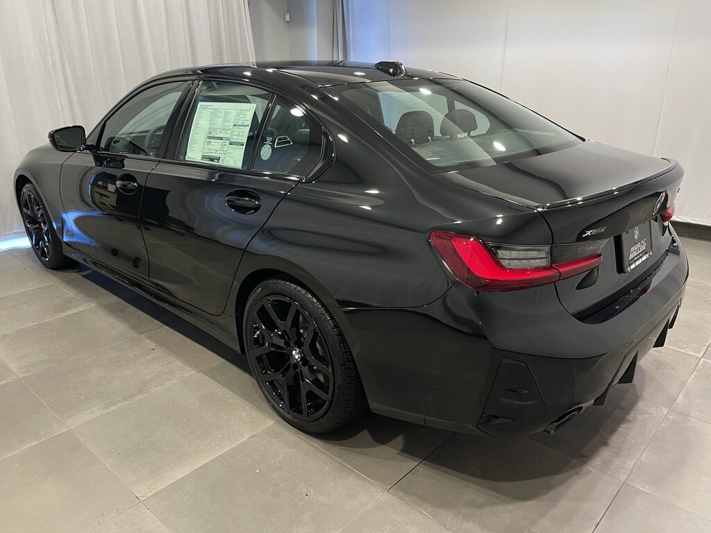 New 2026 BMW 330i xDrive Sedan
