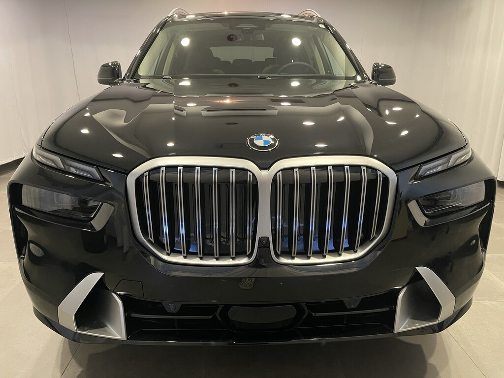 New 2027 BMW X7 xDrive40i SUV