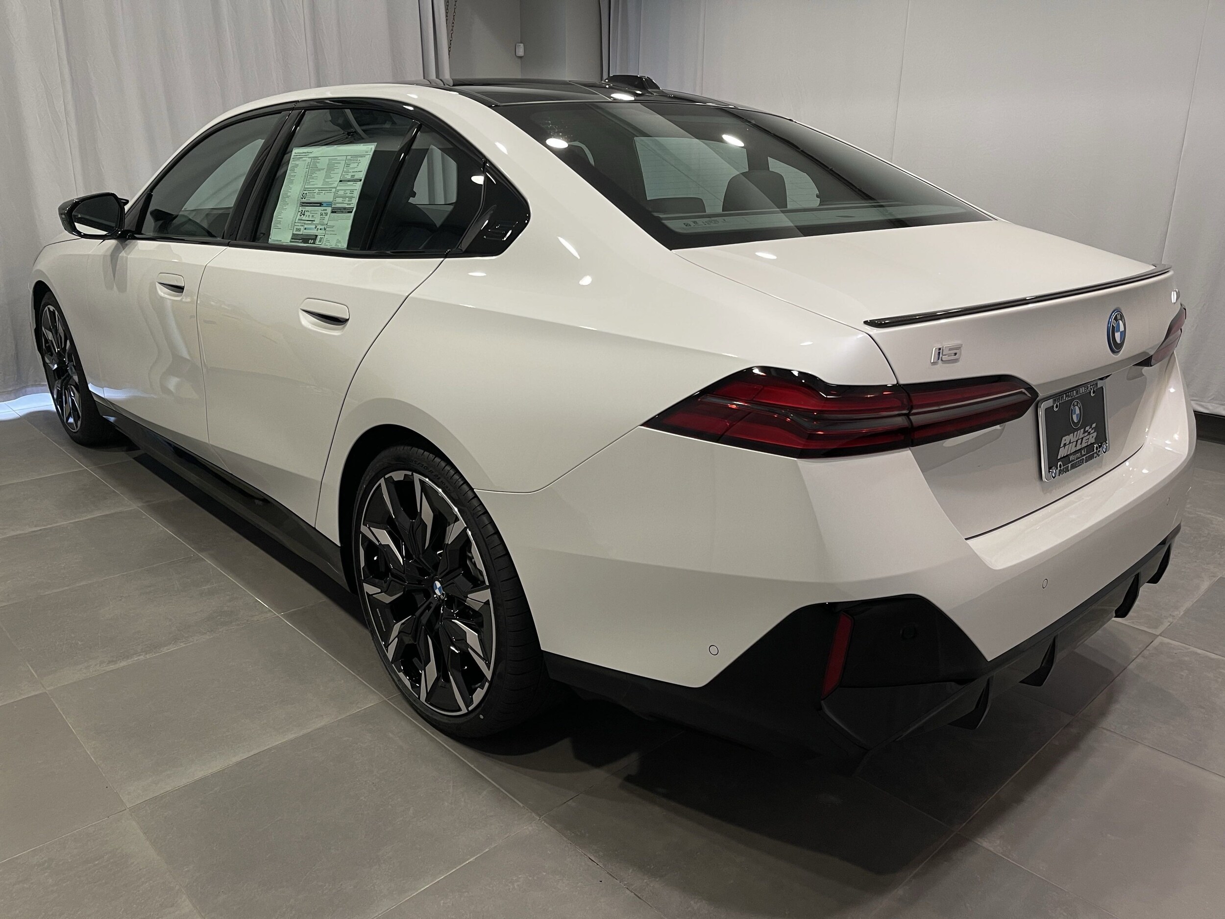 2025 Bmw i5 M60 photo 4