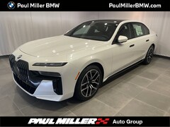 2025 BMW 760i xDrive Sedan
