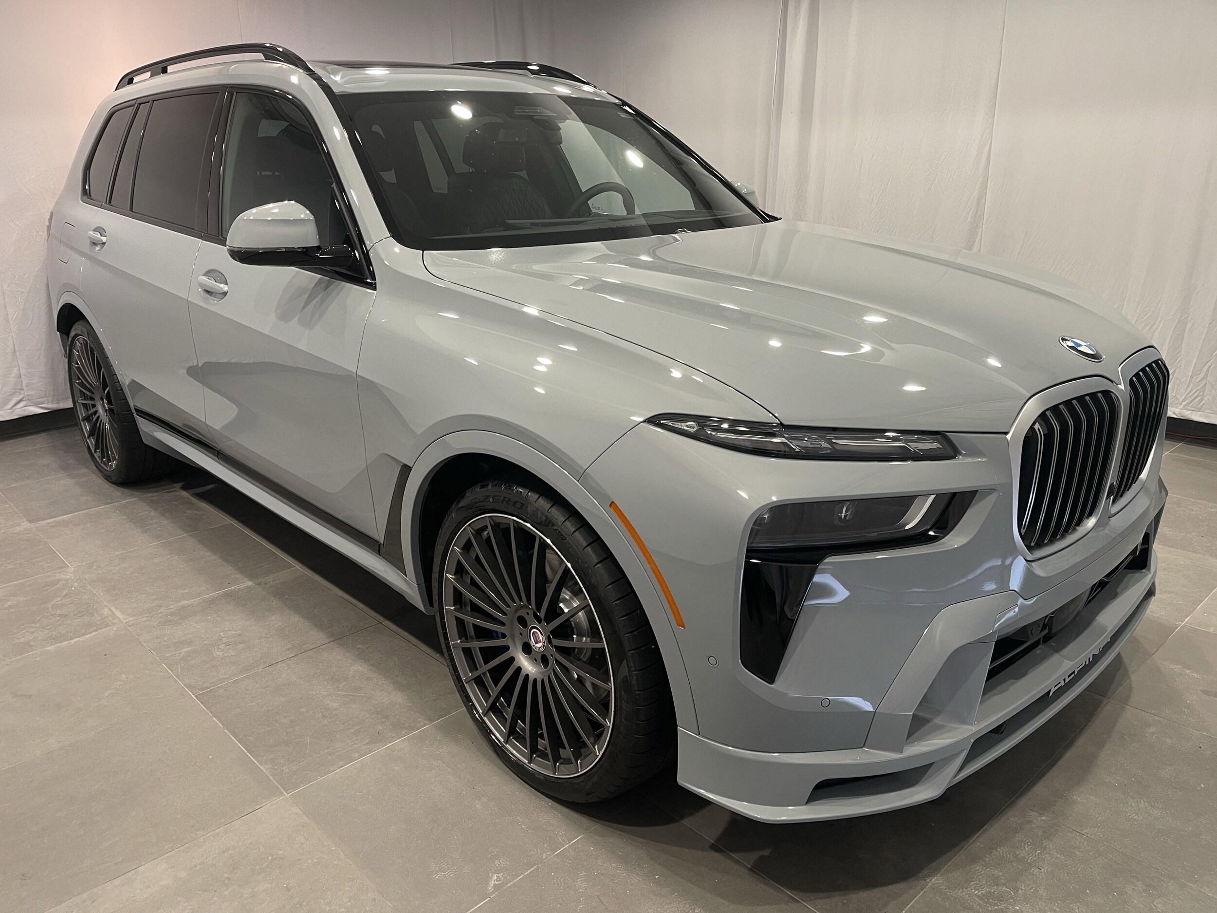2025 Bmw X7 ALPINA XB7 photo 3