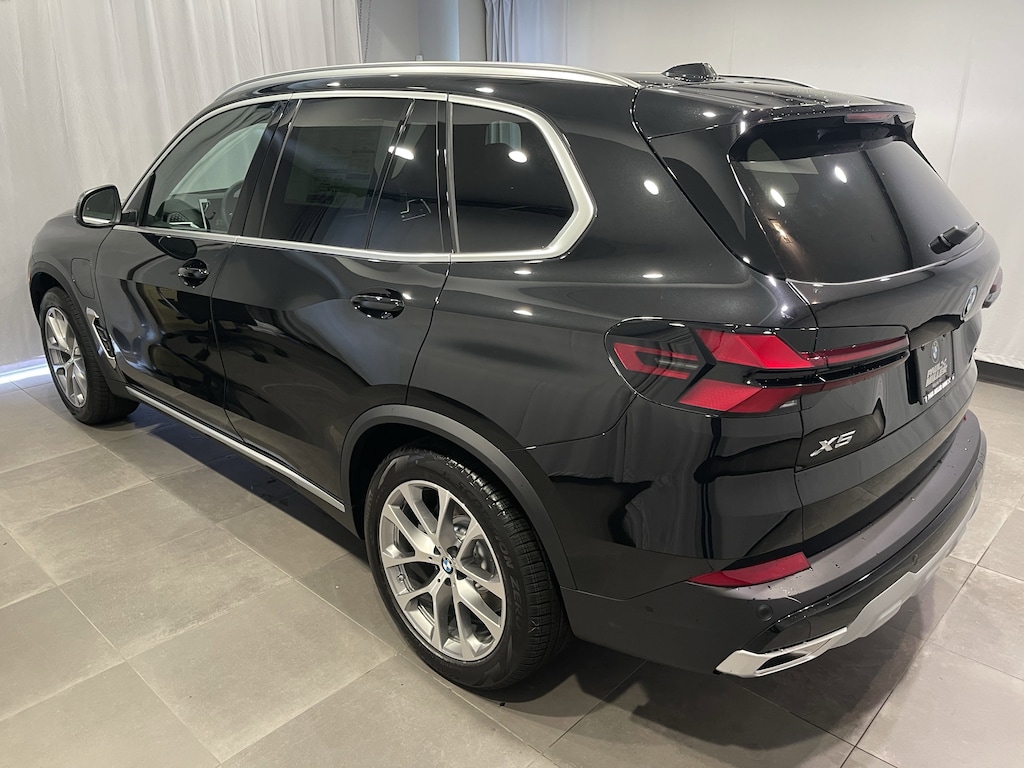 New 2026 BMW X5 PHEV xDrive50e SUV