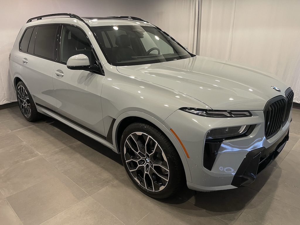 New 2027 BMW X7 xDrive40i SUV