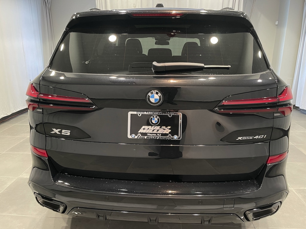New 2026 BMW X5 xDrive40i SUV
