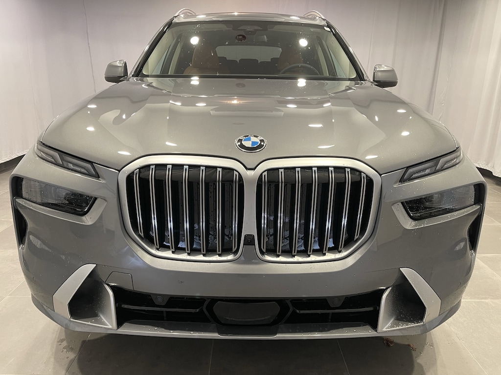 New 2026 BMW X7 xDrive40i SUV
