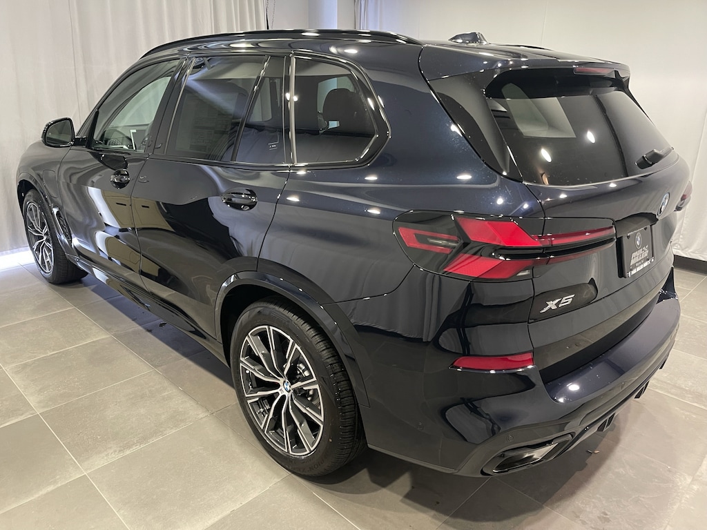 New 2026 BMW X5 PHEV xDrive50e SUV