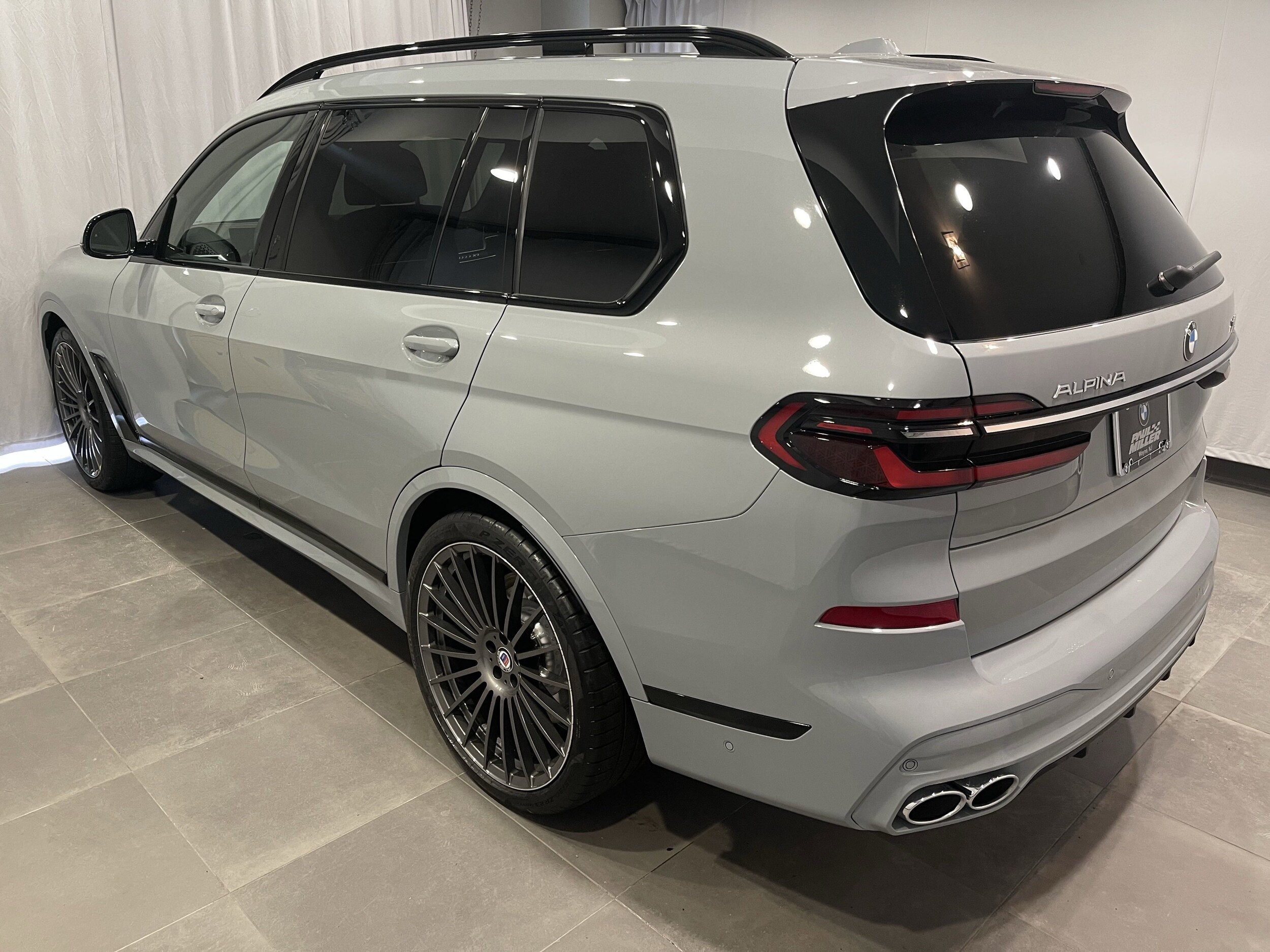 2025 Bmw X7 ALPINA XB7 photo 4