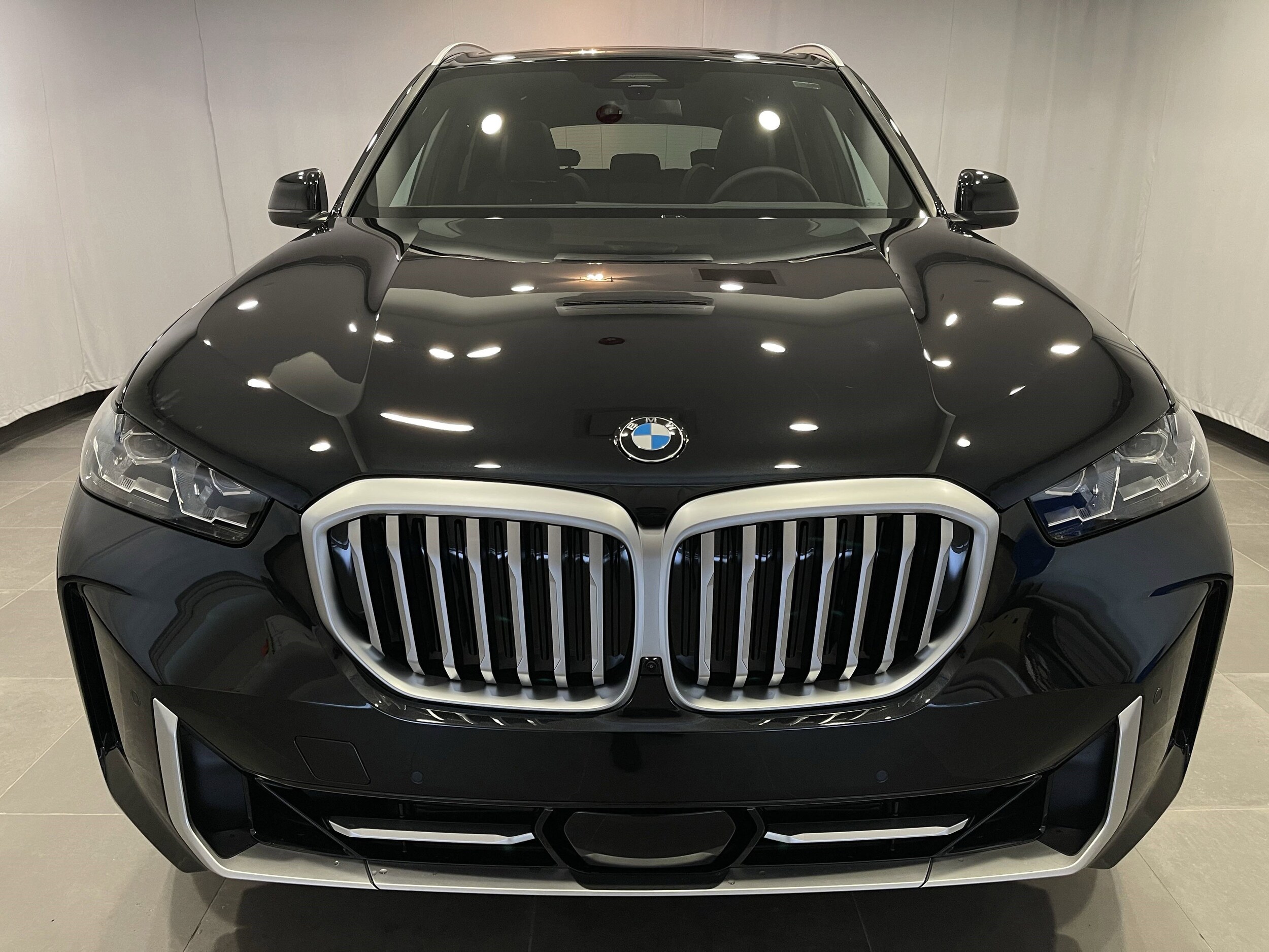 2026 Bmw X5 xDrive40i photo 2