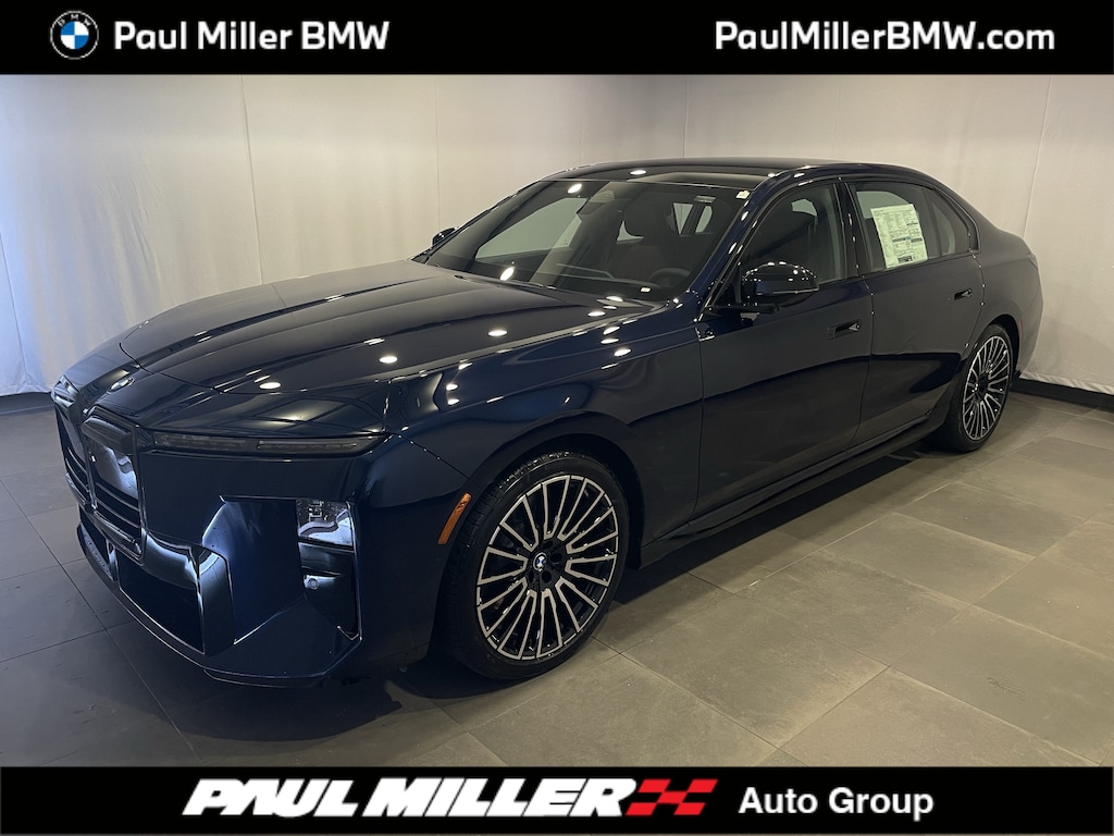 New 2027 BMW 740i xDrive Sedan