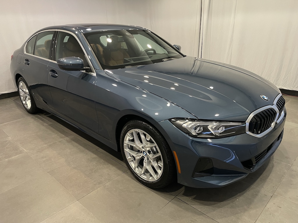 New 2026 BMW 330i xDrive Sedan