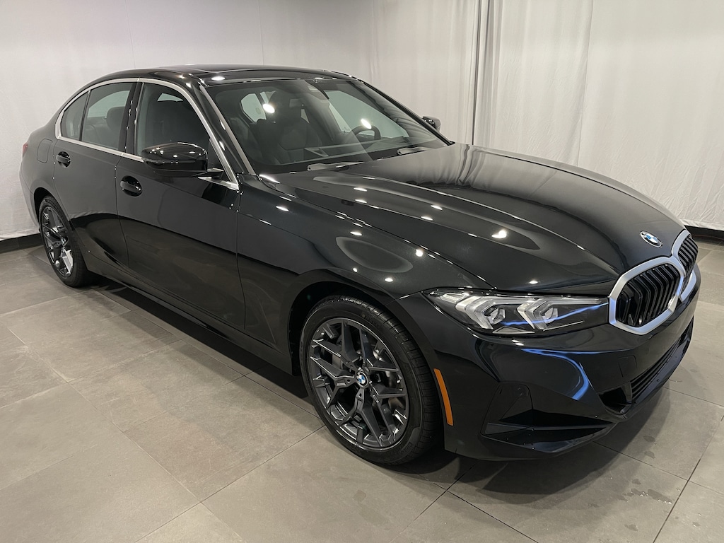 New 2026 BMW 330i xDrive Sedan