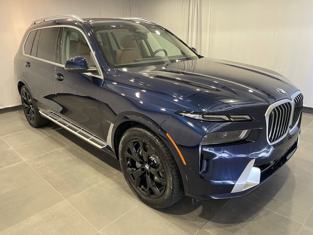 New 2026 BMW X7 xDrive40i SUV