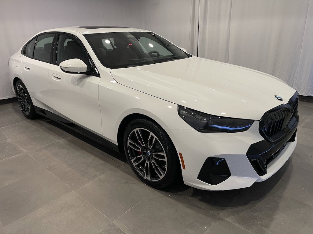 New 2026 BMW 530i xDrive Sedan