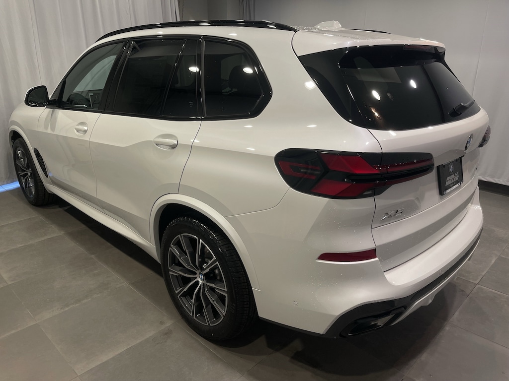 New 2026 BMW X5 xDrive40i SUV