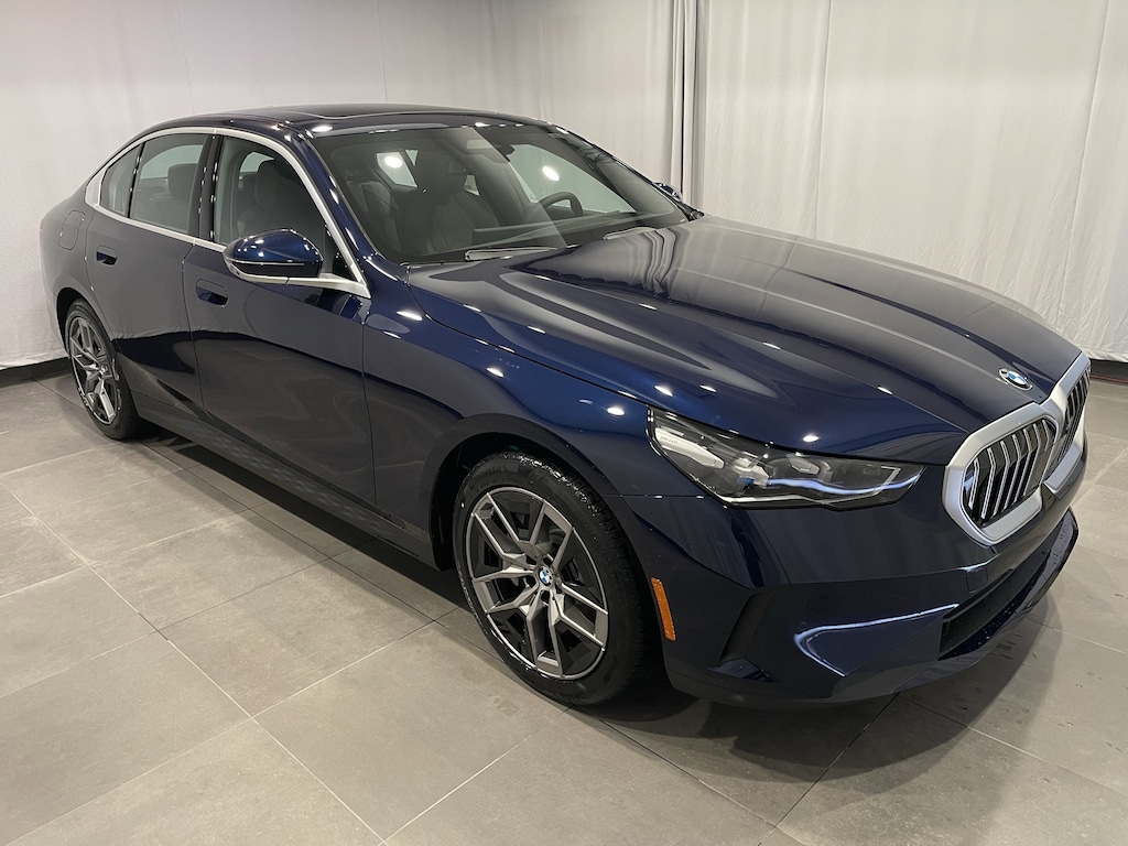 New 2026 BMW 530i xDrive Sedan