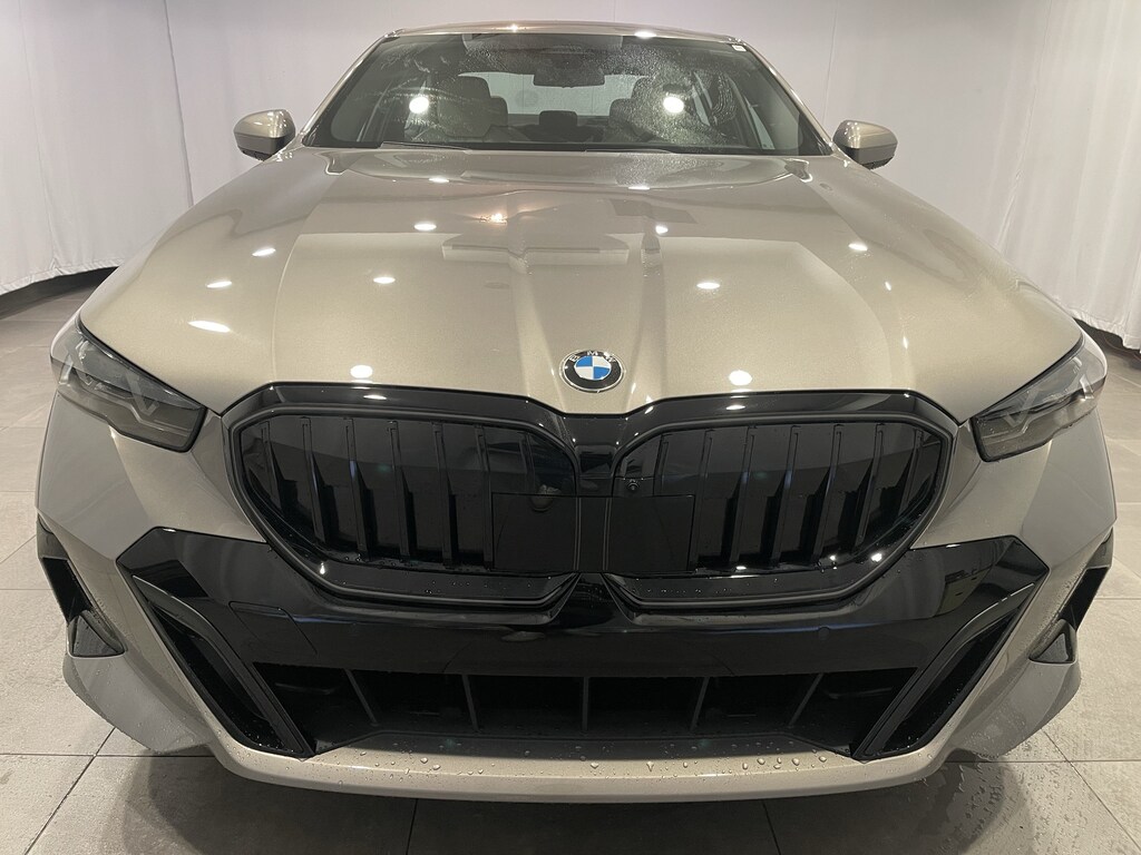New 2027 BMW 530i xDrive Sedan